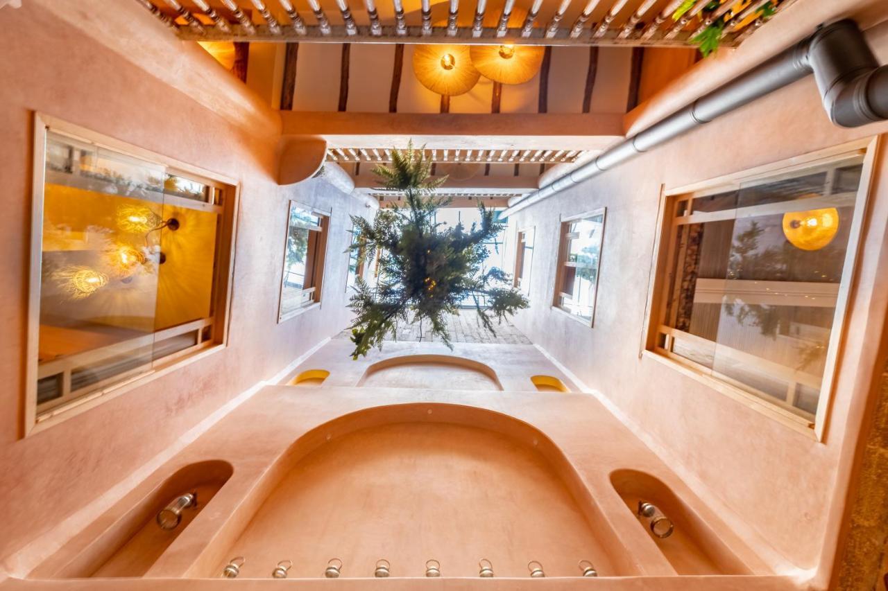 Mama Lova Hotel, Riad, Restaurant & Spa As-Sawíra Exteriér fotografie
